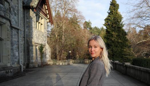 Peyton Jackson by Hatley Castle