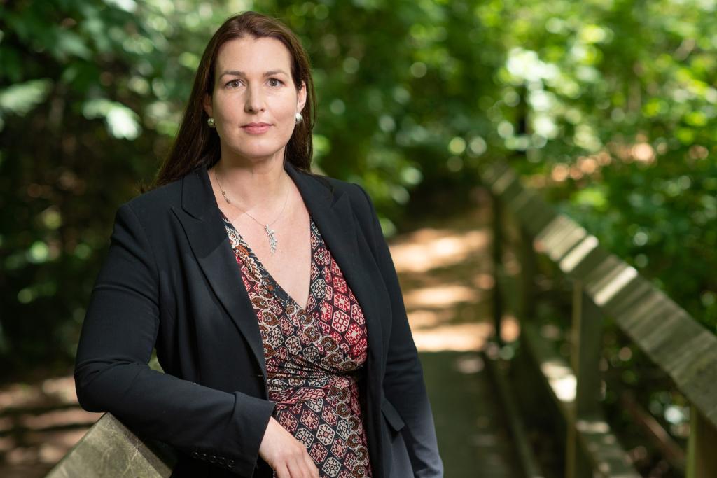 Canada Research Chair Dr. Julie MacArthur