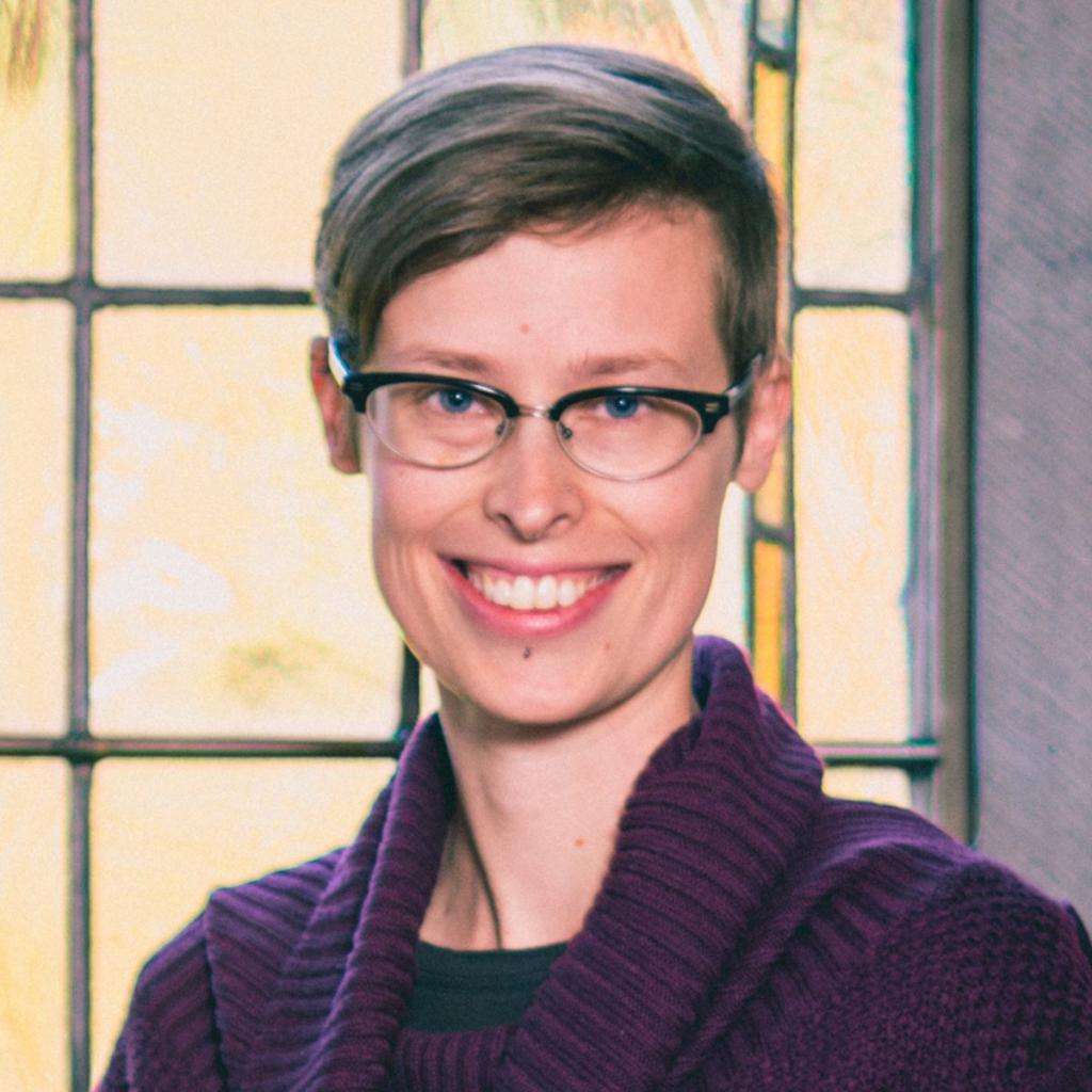 Portrait of Dranna AndrewsBrown
