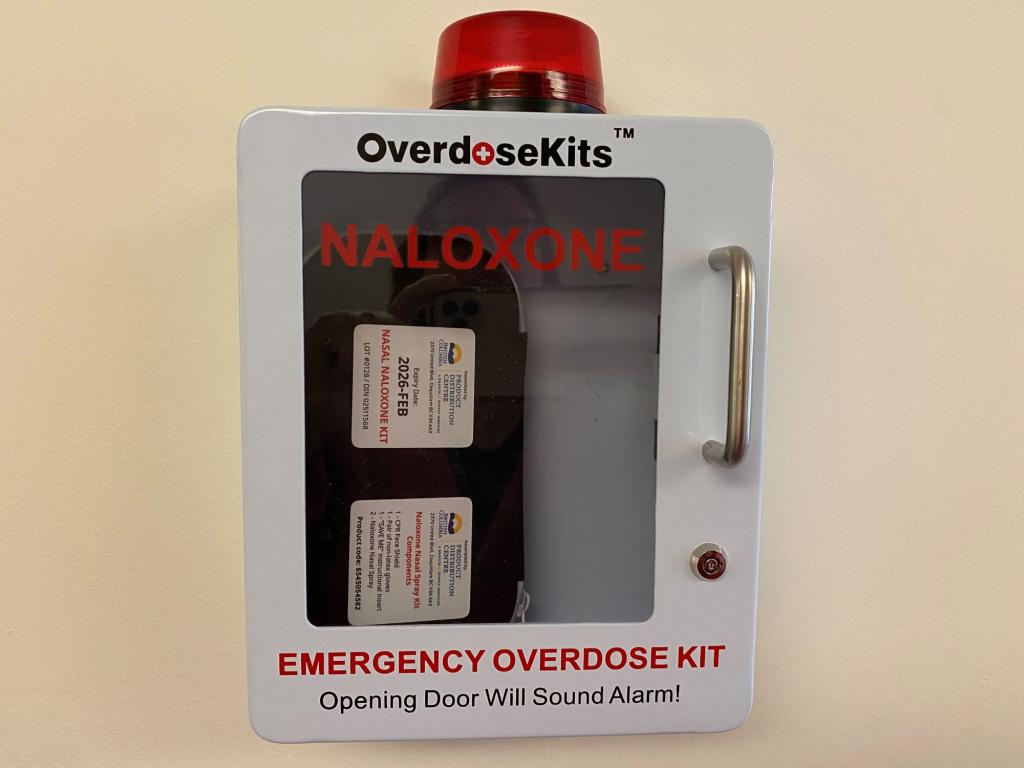 Photo of emergency overdose kit