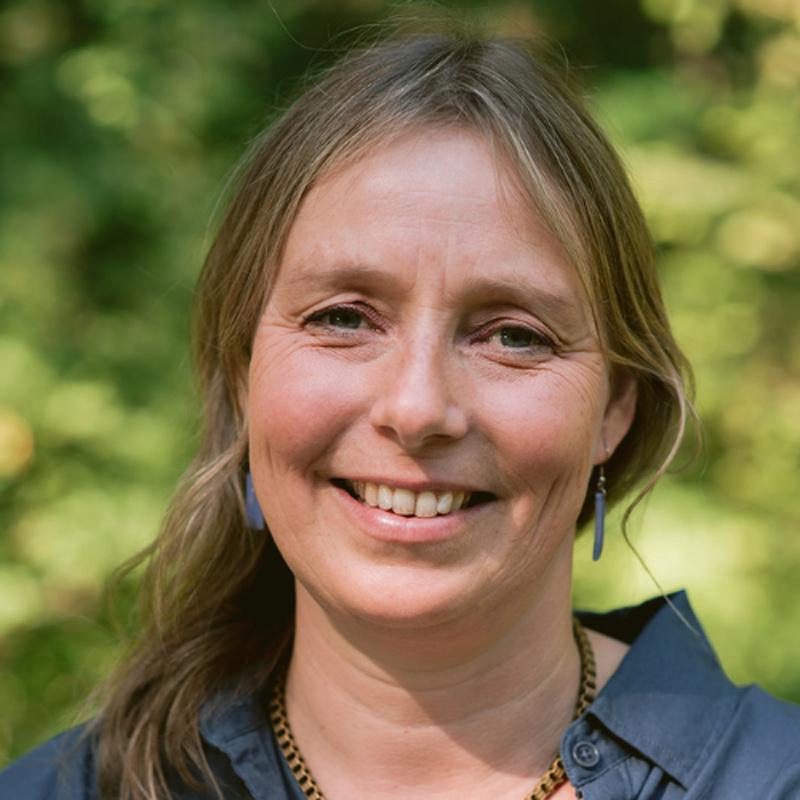 Inga is a team coach at Royal Roads University
