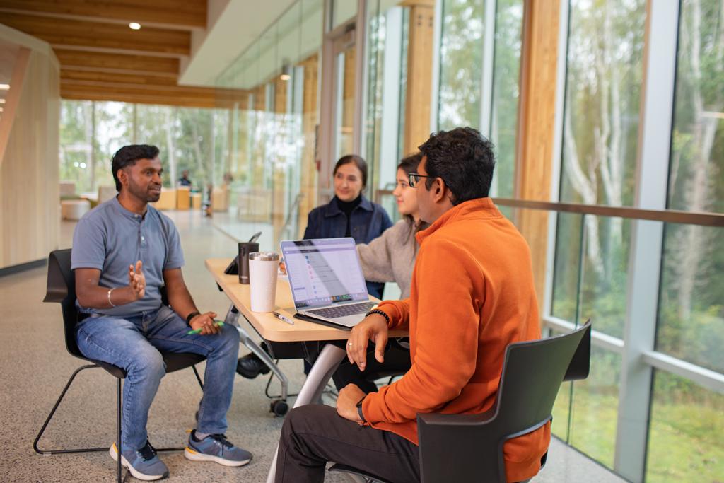 Student working together