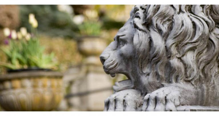 Lion's-head-Royal-Roads-1200x628