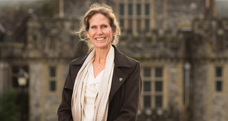 Jenn Walinga stands in front of Hatley Castle.