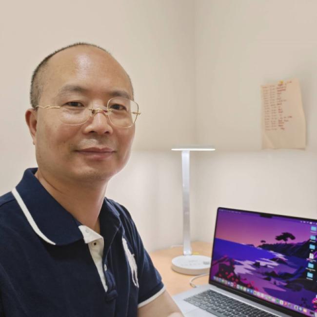 Zhilong Chen