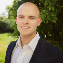 tom_wood_bio_headshot_1200x1200